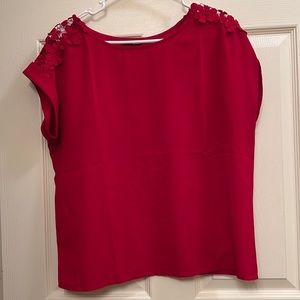 Red short sleeve shirt